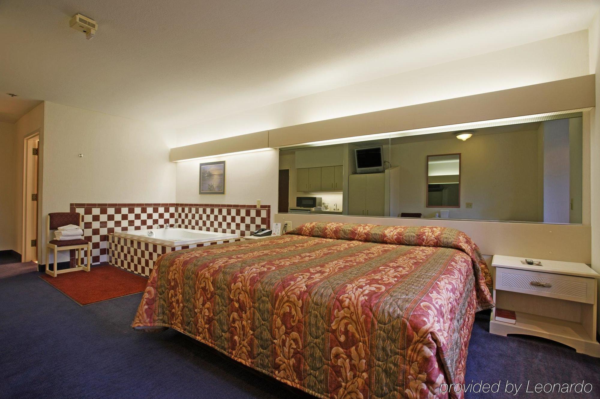 Quality Inn & Suites North Lima - Boardman Bilik gambar